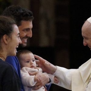 Intención del Papa para el mes de junio: La familia, camino de santidad en la vida cotidiana